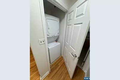 53 W Palisade Avenue 206 Duplex #206 Duplex, Englewood, NJ 07631 - Photo 16