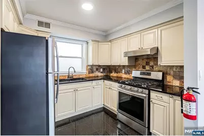 312 Vine Street, Elizabeth, NJ 07202 - Photo 2