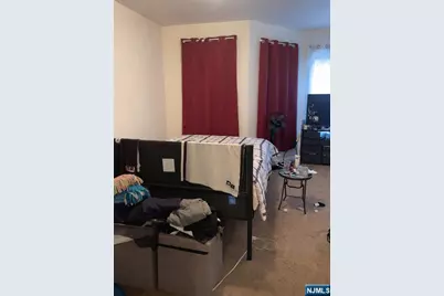 185 Seymour Avenue, Newark, NJ 07108 - Photo 4