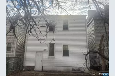 185 Seymour Avenue, Newark, NJ 07108 - Photo 2