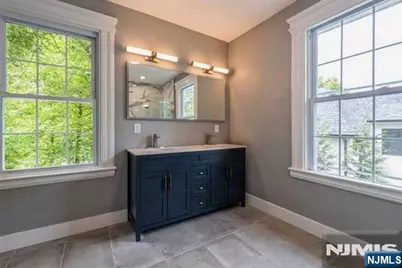 92 Highwood Avenue, Tenafly, NJ 07670 - Photo 20