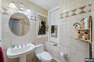 703 Stewart St, Ridgefield, NJ 07657 - Photo 26