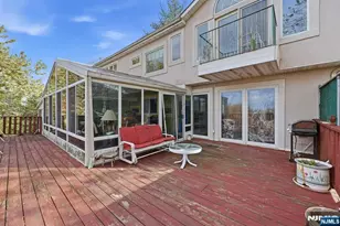 703 Stewart St, Ridgefield, NJ 07657 - Photo 34