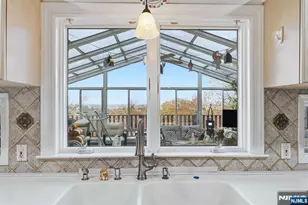 703 Stewart St, Ridgefield, NJ 07657 - Photo 8