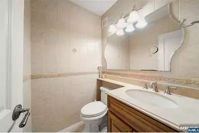 1530 Palisade Avenue 23E #23E, Fort Lee, NJ 07024 - Photo 10