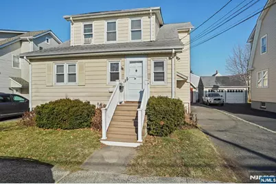 23 Meeker Place 2nd Floor #2nd Floor, Millburn, NJ 07041 - Photo 16