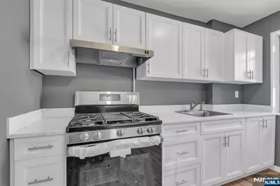 208 Anderson Street S4C #S4C, Hackensack, NJ 07601 - Photo 2