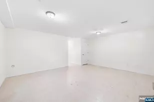 233 5th Street B, Fairview, NJ 07022 - Photo 28