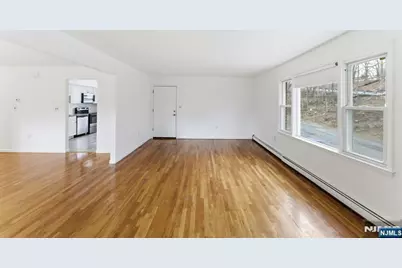 443 5th Street 2 #2, Palisades Park, NJ 07650 - Photo 2