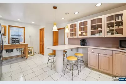 151 Arlington Boulevard, North Arlington, NJ 07031 - Photo 12