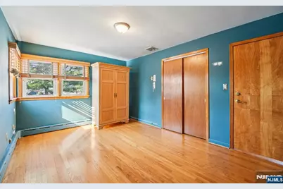 151 Arlington Boulevard, North Arlington, NJ 07031 - Photo 24