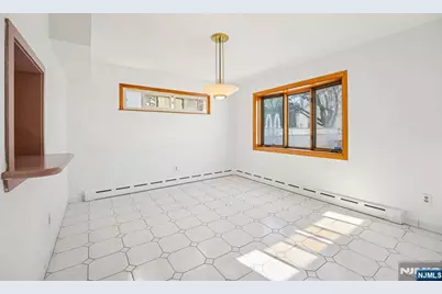 151 Arlington Boulevard, North Arlington, NJ 07031 - Photo 14