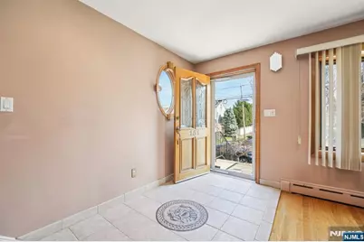 151 Arlington Boulevard, North Arlington, NJ 07031 - Photo 4