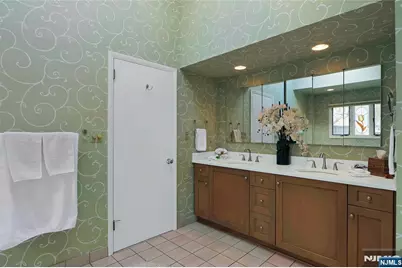 51 Prospect Street, Waldwick, NJ 07463 - Photo 26