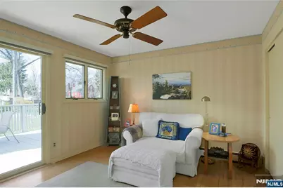 51 Prospect Street, Waldwick, NJ 07463 - Photo 32