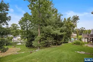 27 Ringwood Ln, West Milford, NJ 07421 - Photo 26