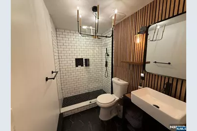 42 Willow Wood Square, East Rutherford, NJ 07073 - Photo 18