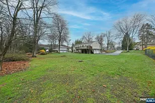 40 Woodside Rd, Wyckoff Township, NJ 07481 - Photo 20