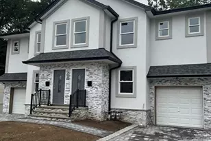 338 Lincoln Ave B, Elmwood Park, NJ 07407 - Photo 1