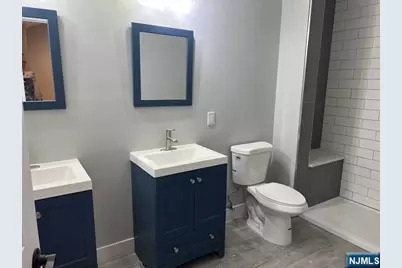 338 Lincoln Avenue B #B, Elmwood Park, NJ 07407 - Photo 12