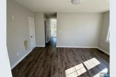 230 Milford Avenue 1 #1, New Milford, NJ 07646 - Photo 8