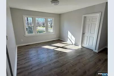 230 Milford Avenue 1 #1, New Milford, NJ 07646 - Photo 6