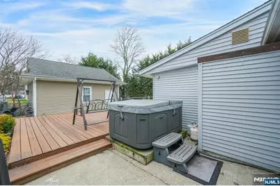 22 Parker Avenue, Rochelle Park Township, NJ 07662 - Photo 24