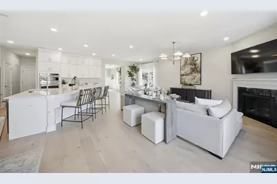 22 Arlington Place, Oakland, NJ 07036 - Photo 4