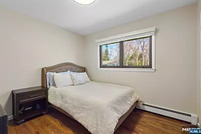 17 Cherry Place, Hillsdale, NJ 07642 - Photo 14