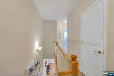 10 Iris Lane 605 #605, Garfield, NJ 07026 - Photo 14