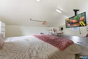 48 Rochelle Ave, Rochelle Park Township, NJ 07662 - Photo 18