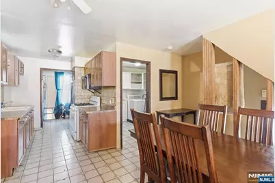 375 Westervelt Place, Lodi, NJ 07644 - Photo 6