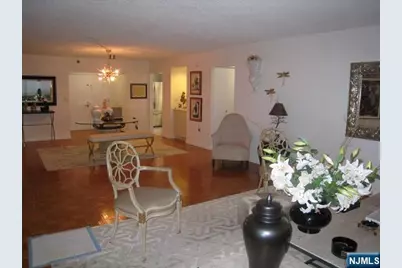 1512 Palisade 3D #3D, Fort Lee, NJ 07024 - Photo 4