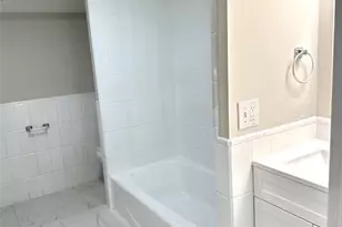 41 Woods Ave, Bergenfield, NJ 07621 - Photo 16