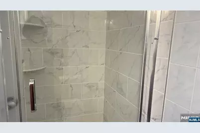 2427C Washington Avenue C #C, Fort Lee, NJ 07024 - Photo 12