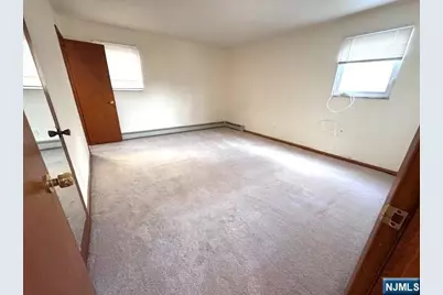 123 E Harwood Terrace 1st Fl #1st FL, Palisades Park, NJ 07650 - Photo 8
