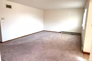 123 E Harwood Terrace 1st Fl, Palisades Park, NJ 07650 - Photo 2