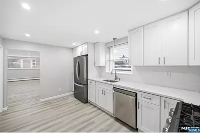 210 River Road, New Milford, NJ 07646 - Photo 10