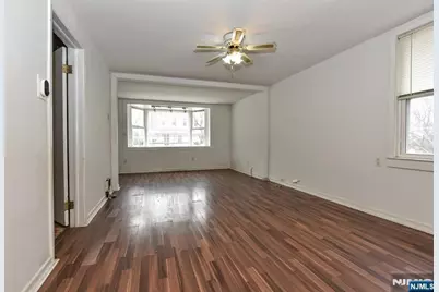 129 South Street, Bogota, NJ 07603 - Photo 8