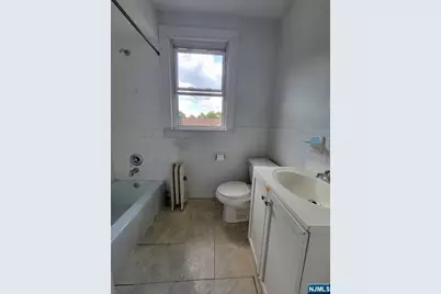 129 South Street, Bogota, NJ 07603 - Photo 32