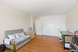 1203 River Road 1H, Edgewater, NJ 07020 - Photo 22