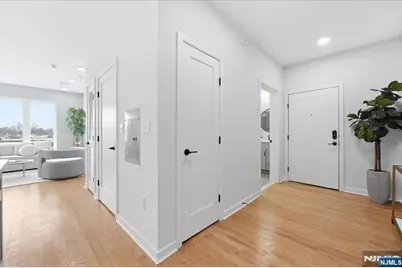 660 Bloomfield Avenue 402 #402, Bloomfield, NJ 07003 - Photo 10