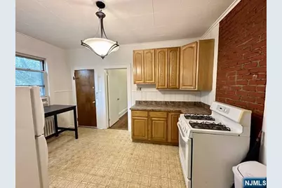 4-6 Swaine Place, West Orange Township, NJ 07052 - Photo 4