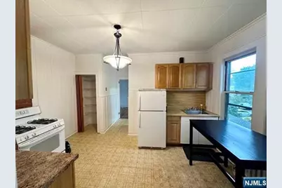 4-6 Swaine Place, West Orange Township, NJ 07052 - Photo 2