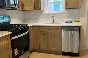 524 Kearney Ave 1, Cliffside Park, NJ 07010 - Photo 2