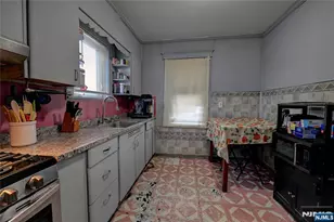 532 Broadway, Haledon, NJ 07508 - Photo 8