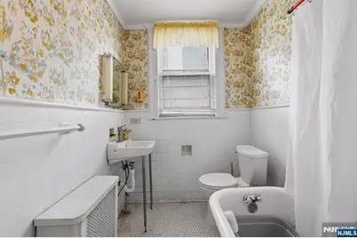 53 Sunnyside Terrace, East Orange, NJ 07018 - Photo 18