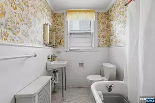 53 Sunnyside Terrace, East Orange, NJ 07018 - Photo 18