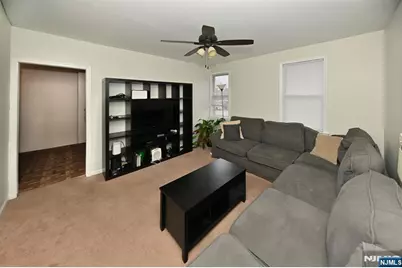 236 Rochelle Avenue, Rochelle Park Township, NJ 07662 - Photo 14