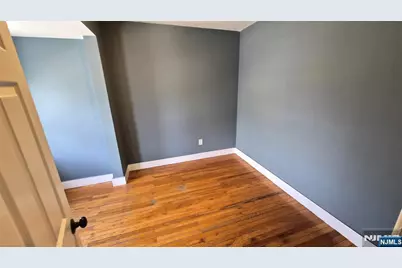104 Wallington Avenue, Wallington, NJ 07057 - Photo 18
